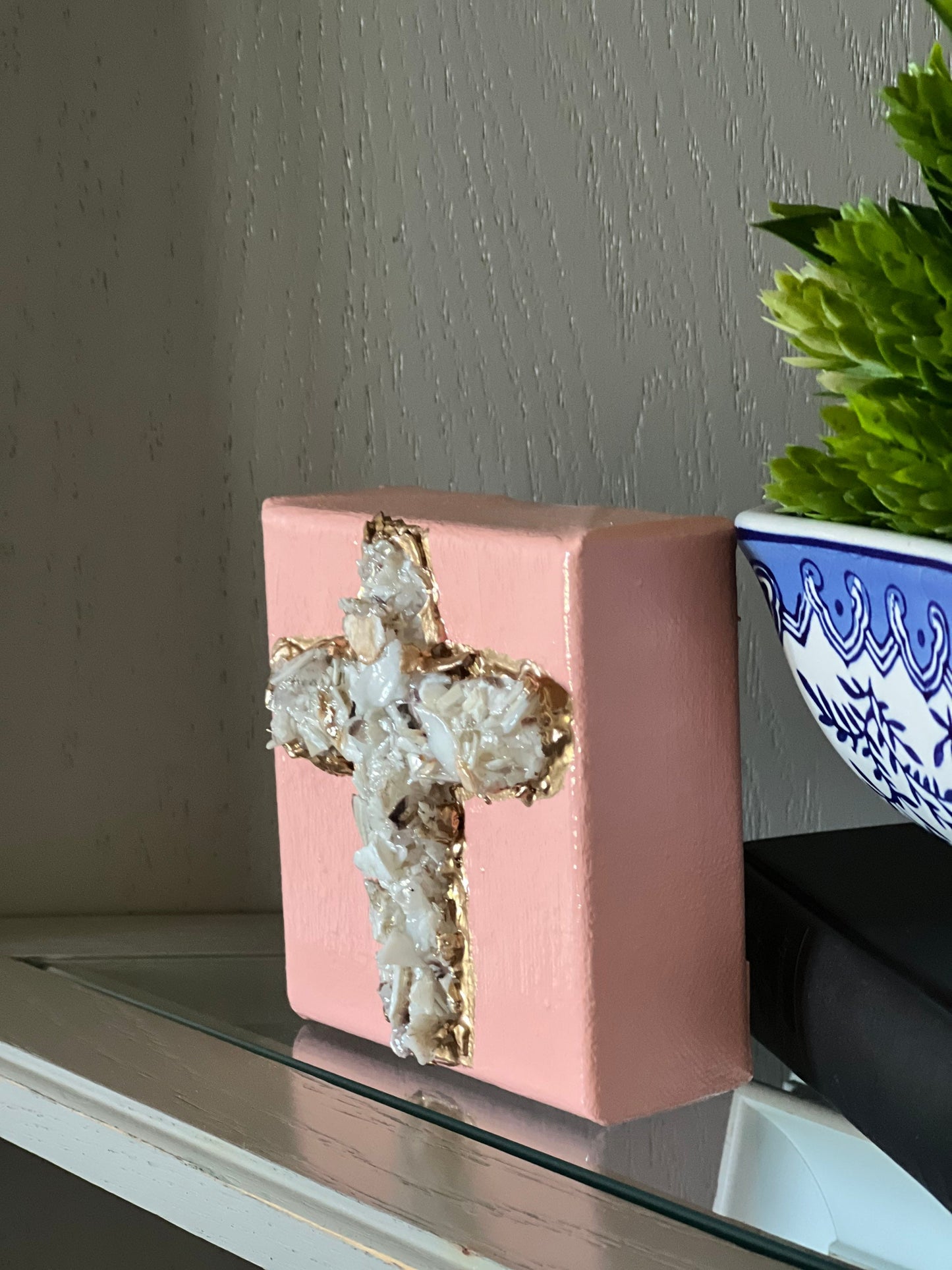 Crushed oyster shell cross art