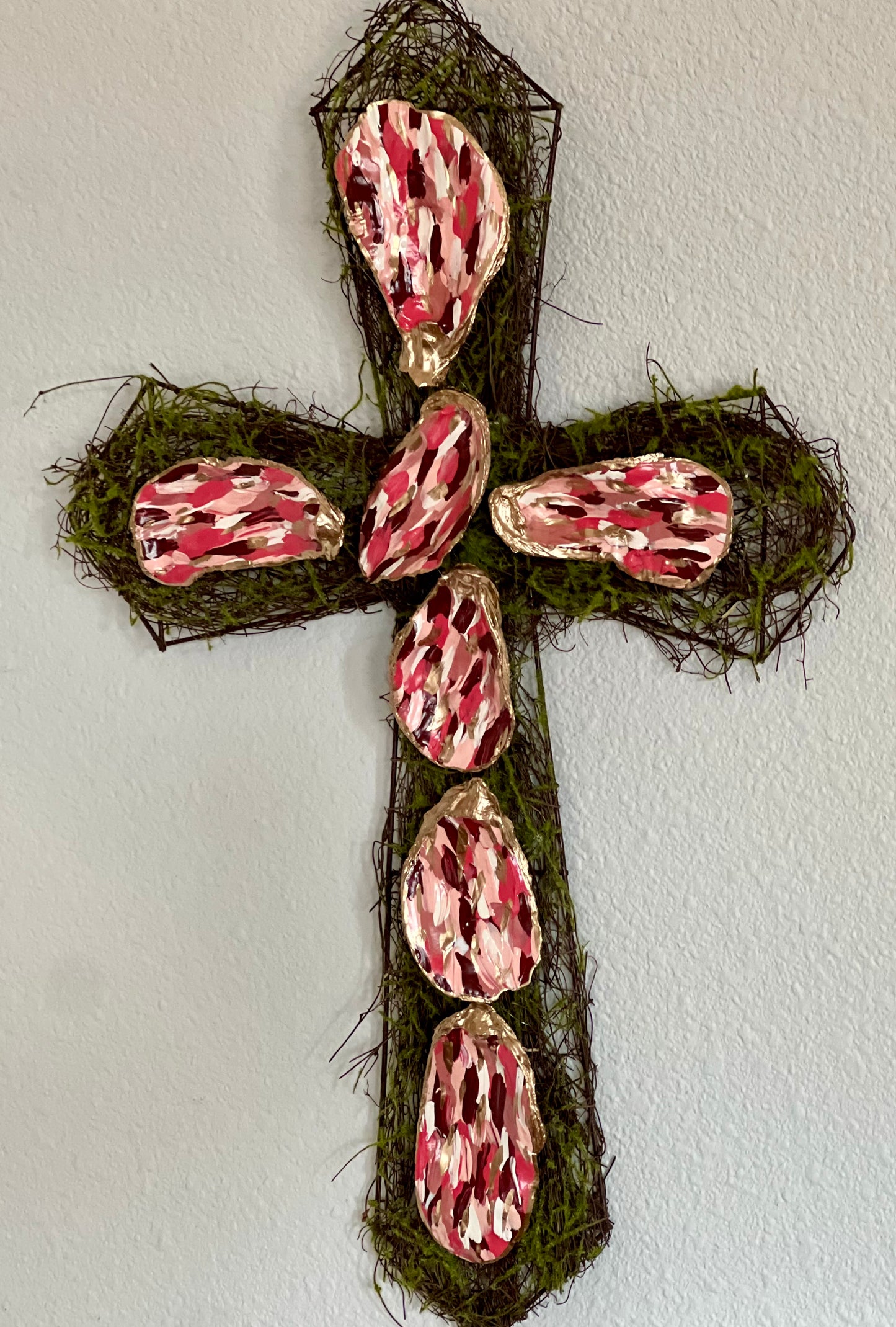 Oyster cross