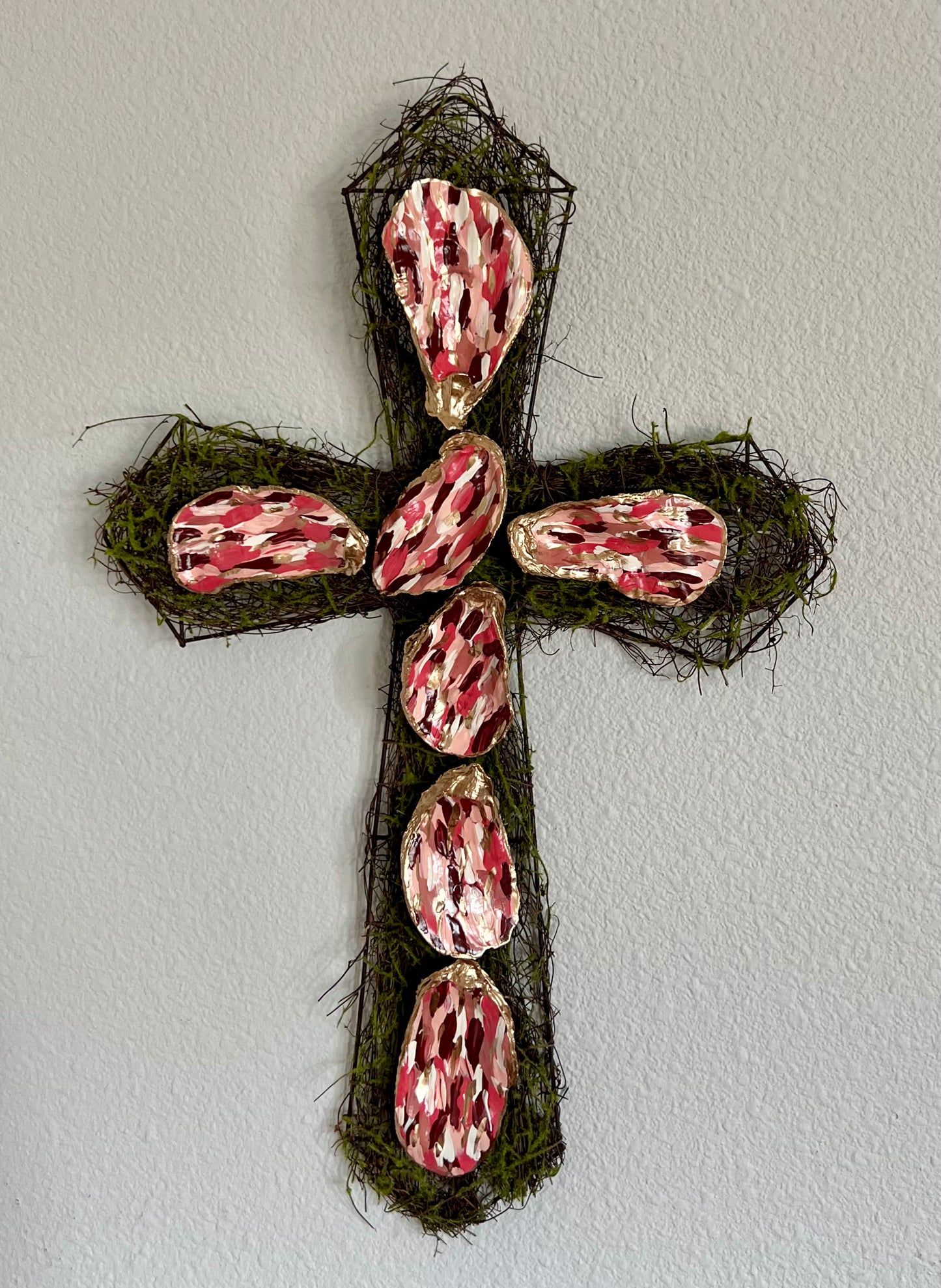 Oyster cross