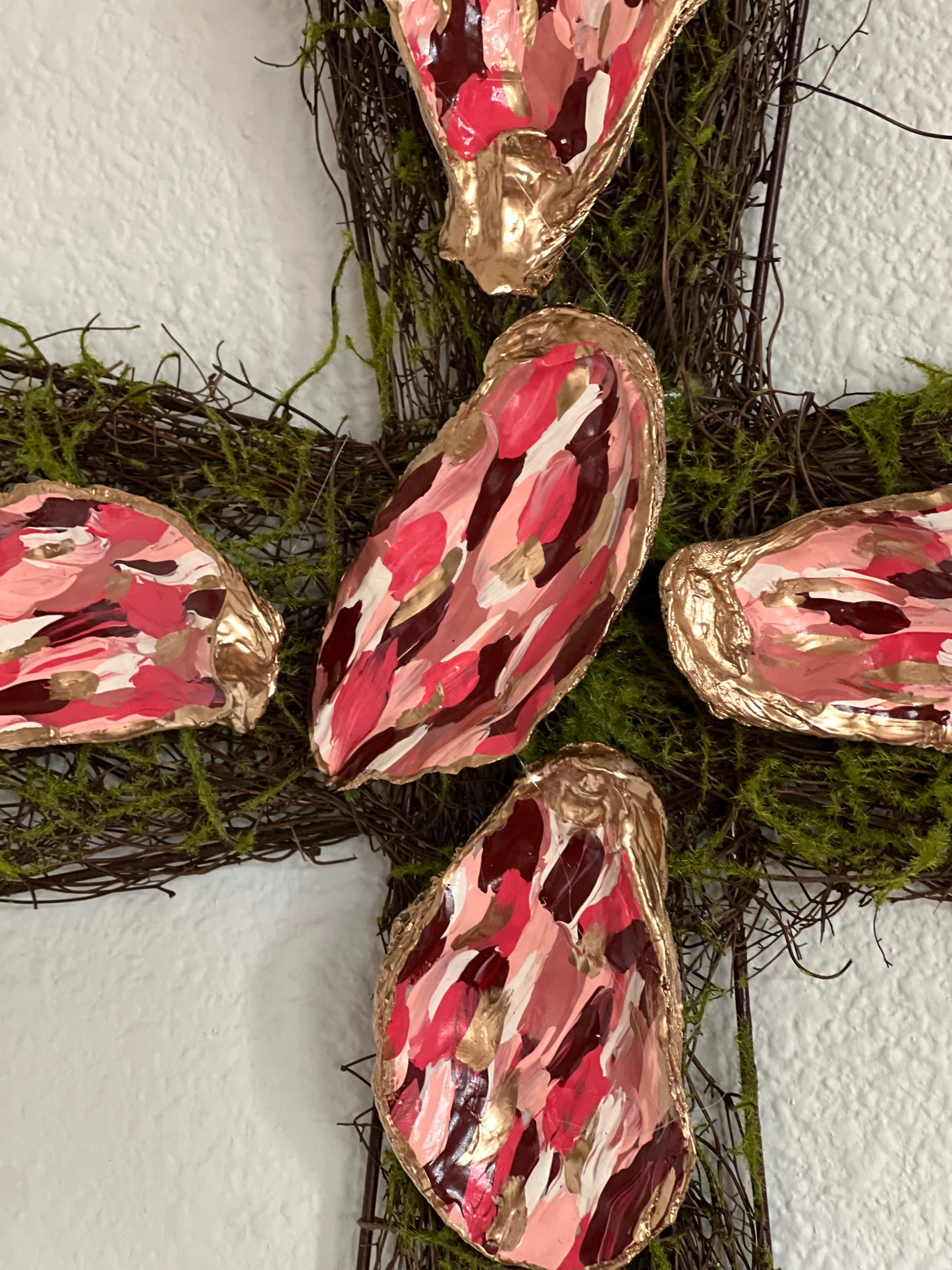 Oyster cross