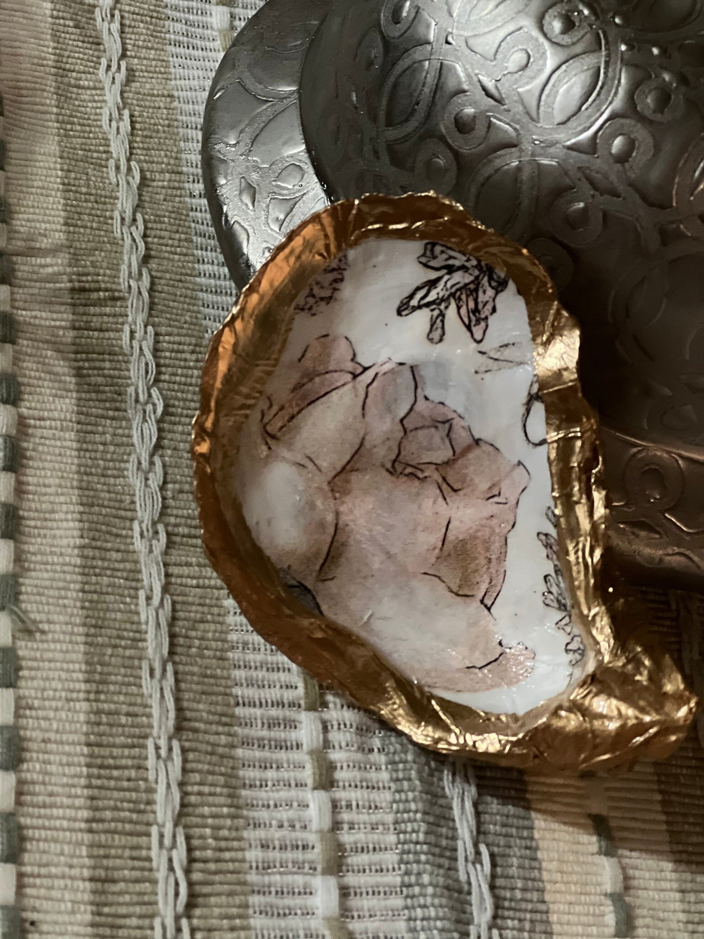 Decoupaged floral Oyster trivet/jewelry tray