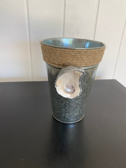 Oyster planter