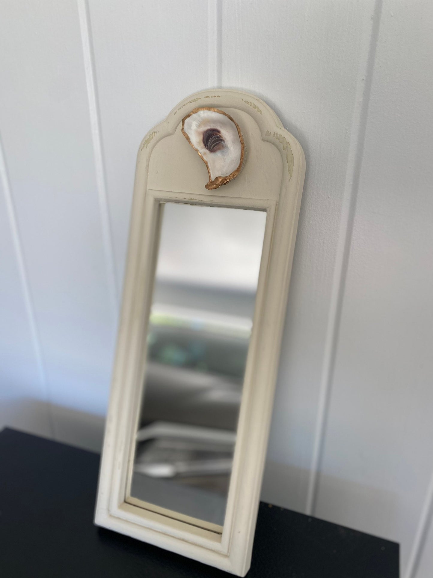 Oyster mirror