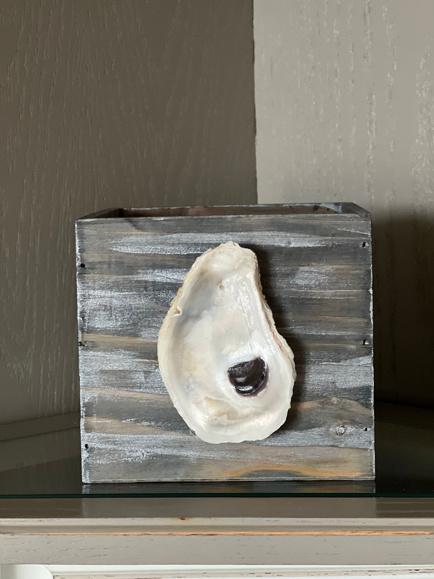 Oyster planter