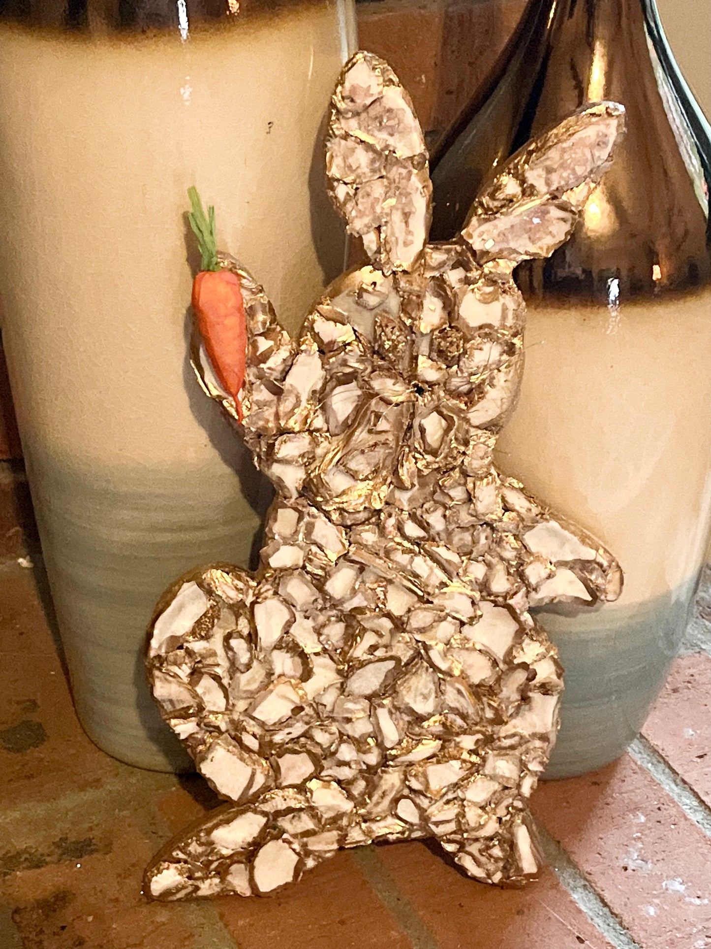 Crush oyster bunny sitter