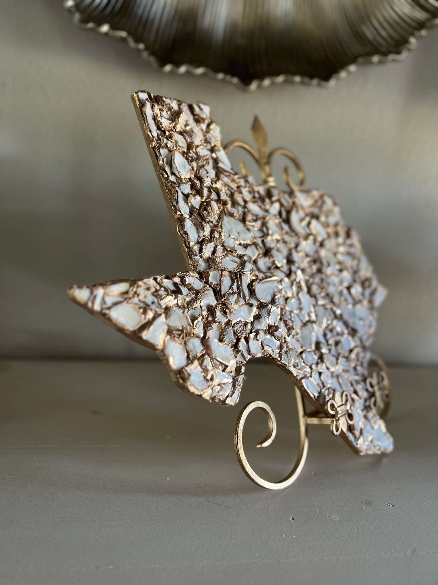 Crushed oyster shell Texas art